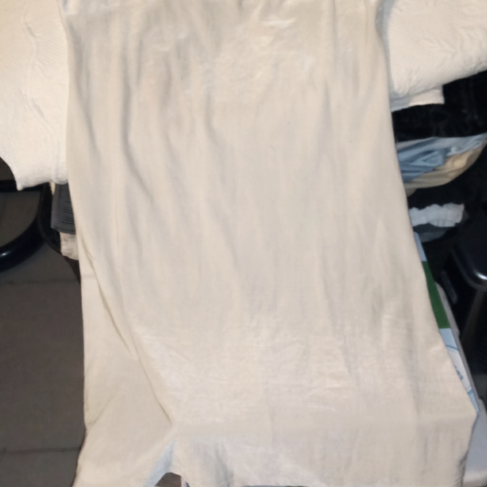 Victoria's Secret  sz M slip iridescent  opal color